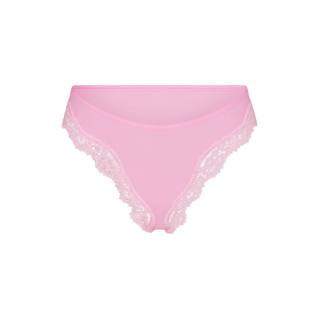 Fitseverybody Lace Scoop Bralette.Fits like a second skin